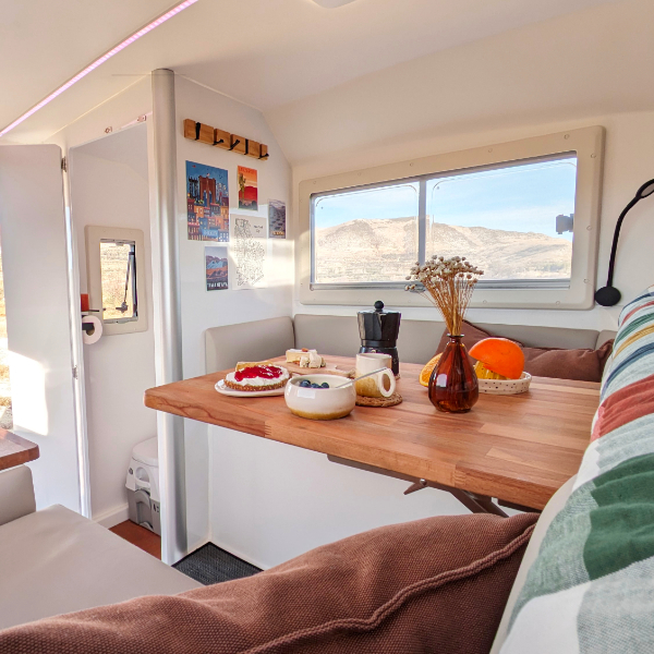 interior sarch camper sport